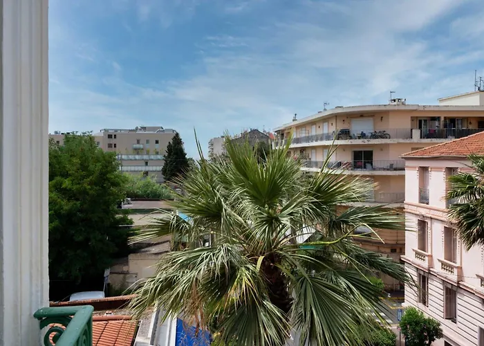 Appartamento - 300m Juan-les-Pins