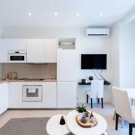 Bel - 300m Appartement